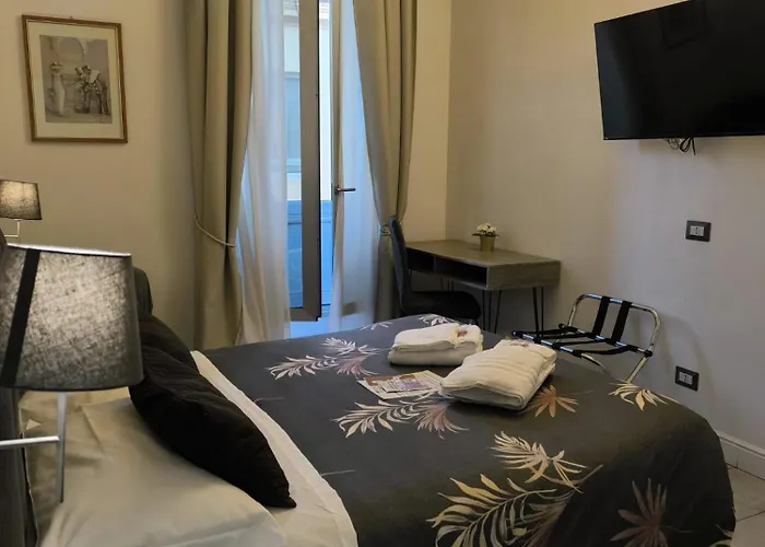 Castel Sant' Angelo - Vatican - Center - Direct Bus Stop To And From Fiumicino 4* Рим